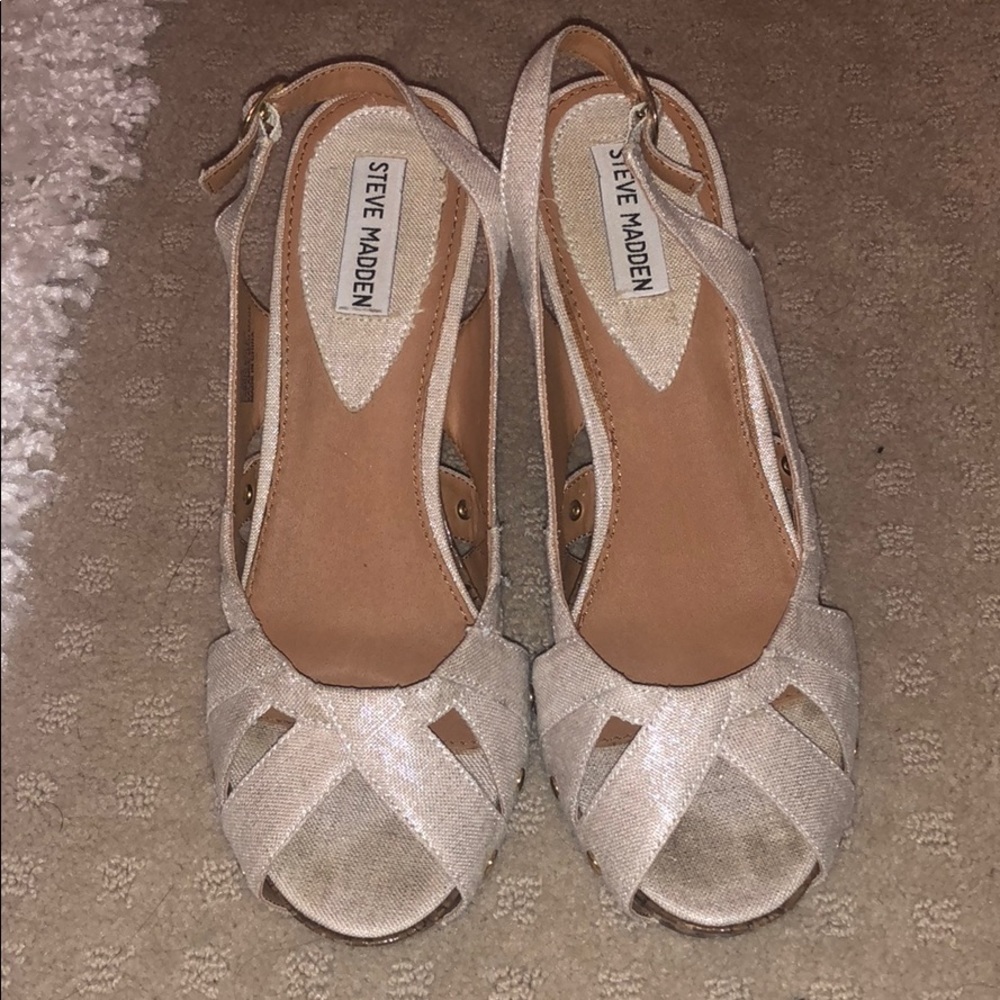 Steve Madden wedges